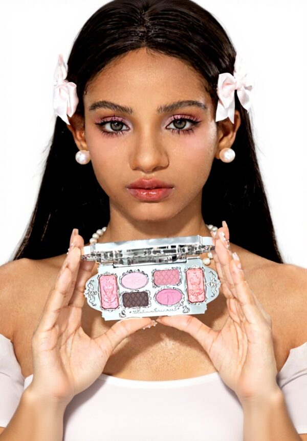 Palette maquillage Flower Know Swan Ballet teintes mates